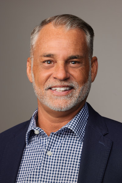 Portrait photo of dance faculty Brian Palmer Portrait photo of dance faculty Brian Palmer